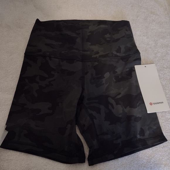 lululemon athletica Pants - Lululemon align HR 6" shorts